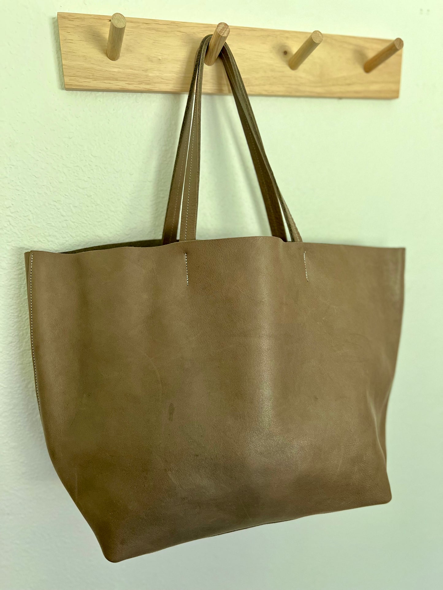 SALE | Alma Tote Pebble